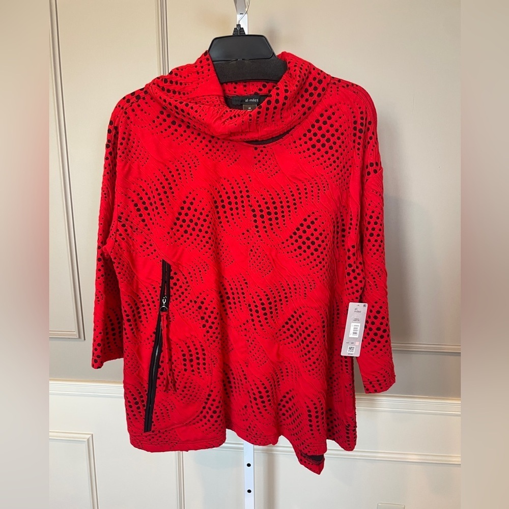 Ali Miles NWT 3X Tunic Blouse Textured Red Black Dots Abstract Soft Top Shirt